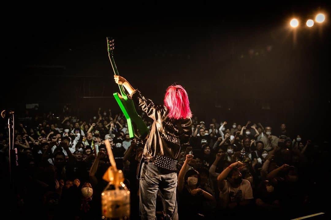 あやぺたのインスタグラム：「POWER STOCK 2023  in ZEPP SAPPORO  2023.5.1(MON) Zepp Sapporo  前日にはカウンターアクションでもライブをやらせてもらえて札幌2daysでした！ 改めて、カウンターアクションおかえりなさい！！ 札幌にかっこいいライブハウスが帰ってきたぞ〜！  そして初のPOWER STOCK！！！！ 嬉しい！！！！！！ 最後のBRAHMANの最後のTOSHI-LOWさんの一言までまじで最高すぎました。  photo by @tatsuya.s」
