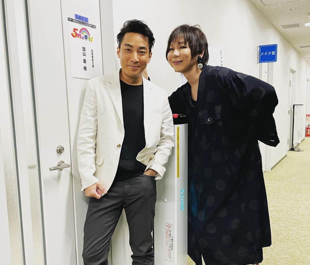 加山徹のインスタグラム：「5時に夢中 ご覧いただきありがとうございました！ あっという間の1時間！ 楽しかったっす！  #5時に夢中 #tokyomx #ミッツマングローブ #加山徹」