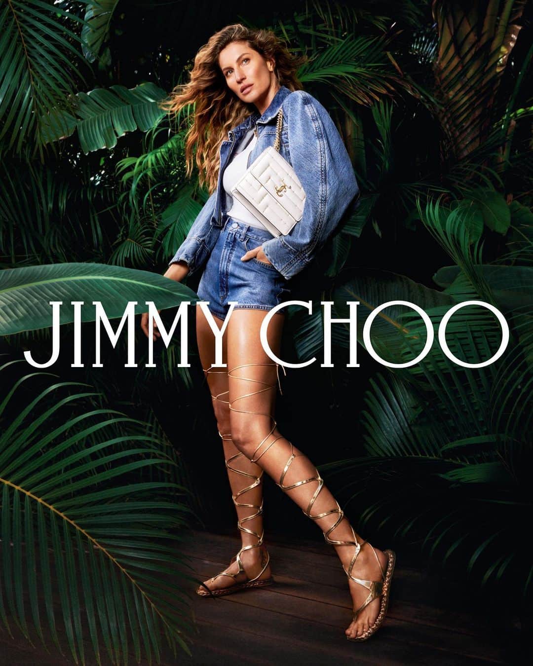 Just Jaredさんのインスタグラム写真 - (Just JaredInstagram)「Gisele Bundchen looks so good in new photos from a Jimmy Choo campaign. We've got even more for you to see on JustJared.com! #GiseleBundchen Photos: Carlijn Jacobs / Jimmy Choo」5月6日 5時20分 - justjared