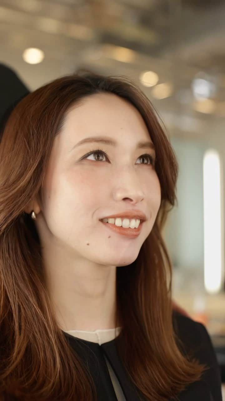 大木光のインスタグラム：「. . 美容室やネイルサロンのように通えるMake up Salon  @noen_tokyo   5月の予約は上記アカウントよりお知らせ致します。  私たちは似合うメイクは1つではないと考え ファッションの様に どうメイクをコーディネートするかを大切にしております。  又、季節で洋服の素材が変わる様仕上げる肌の質感も変わり ファッショントレンドと同じくメイクのトレンドももちろん変わります！  季節が変わった時や新しいメイクを習いたい時 メイクをアップデートさせたい時など いつでも通えるサロンです。　　　 　　　　　　　　　　　noen. #makeupsalon #makelesson #メイクサロン #メイクレッスン #メイクレッスン東京」