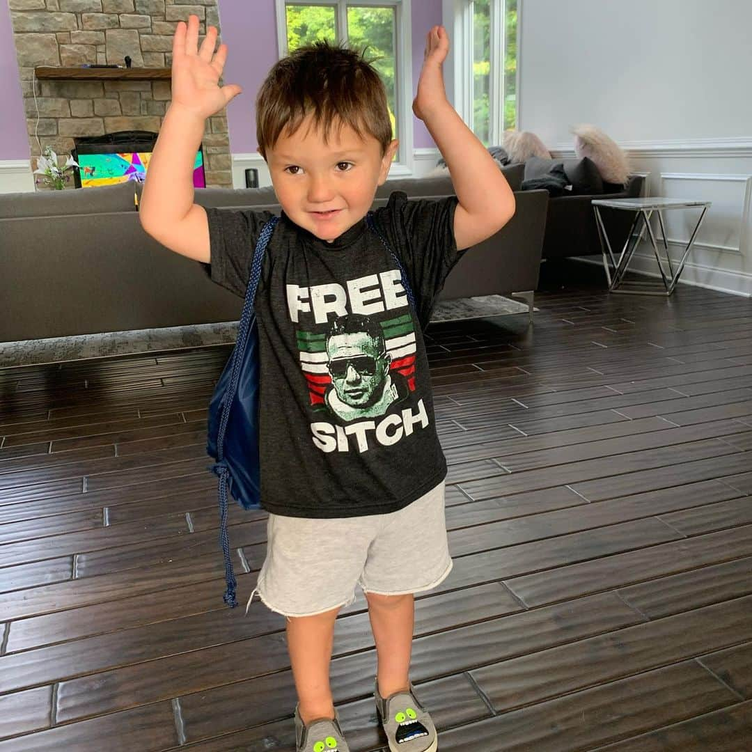 ジェイワウさんのインスタグラム写真 - (ジェイワウInstagram)「Happy 7th birthday to my  love @greysonmathews 🎂 thank you for choosing me as your mommy 🥹🥹🥹」5月5日 20時21分 - jwoww