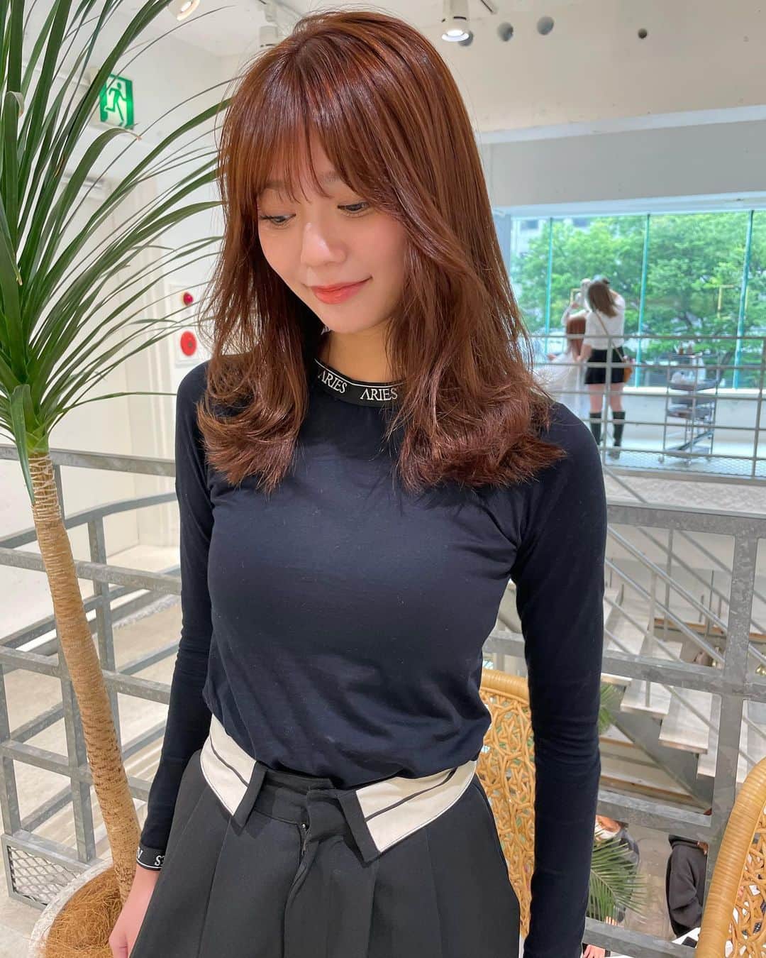 河原洋美さんのインスタグラム写真 - (河原洋美Instagram)「あすかちゃん、オレンジブラウンにしたよ🍊 はー可愛い👼🏻💕 オレンジも可愛いー🍊🍊🍊💕  #linkybyshima #プレミアムケアカラー #ケアカラー #ナチュラルカラー #ナチュラルヘア #柔らか #透明感カラー #オレンジブラウン #オレンジカラー」5月5日 20時49分 - cyorobinthkey
