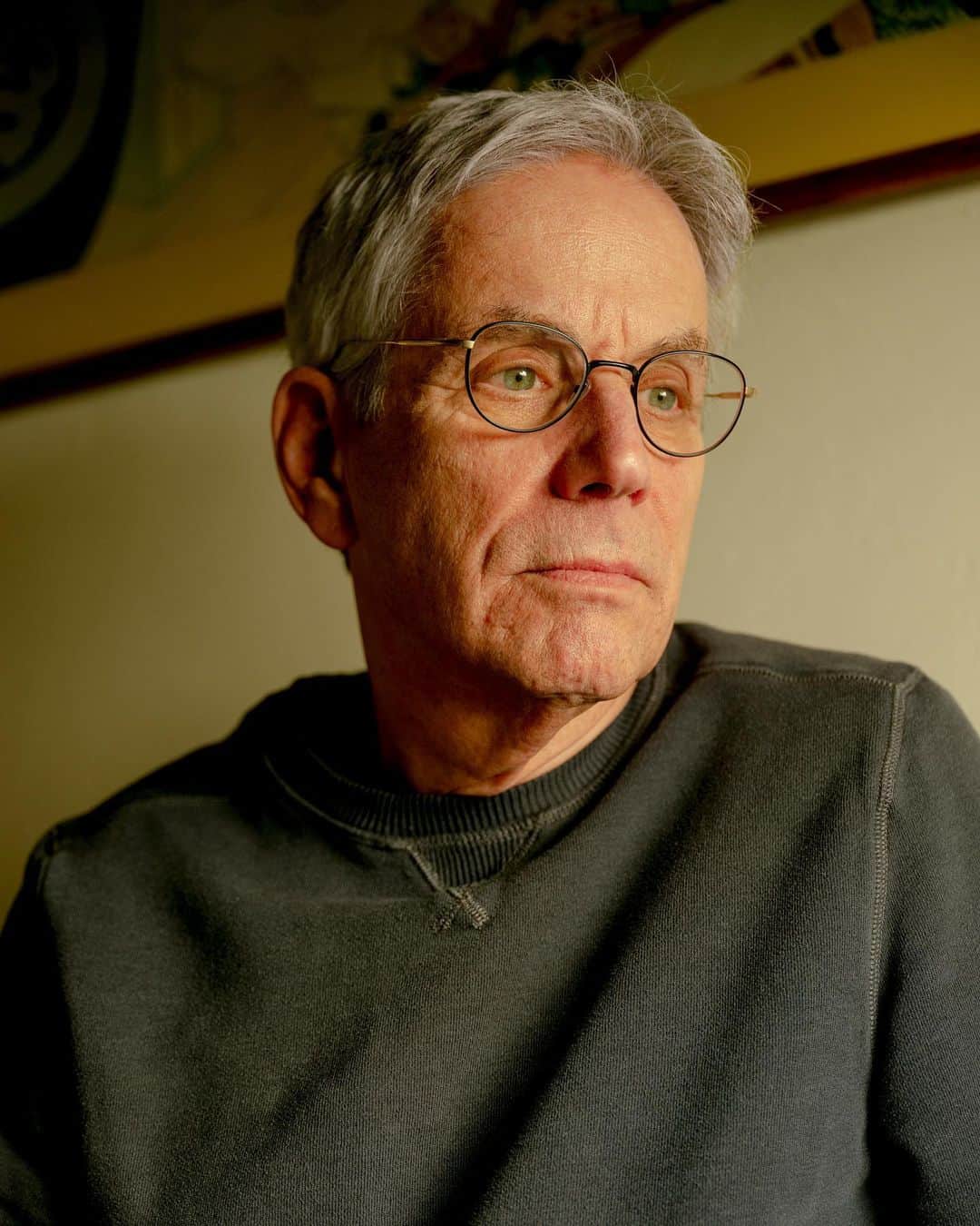 Kinfolk Magazineのインスタグラム：「Walt Odets, the clinical psychologist and author of Out of the Shadows: Reimagining Gay Men's Lives, interviewed in Issue Forty-Seven. "Self-acceptance doesn't come from just deciding you're fine and don't want to think about it. It can only come from working at who you want to be, how you express yourself and how this fits into your connections with other people. It's about honestly understanding who you are." (Photos: @cayceclifford)」