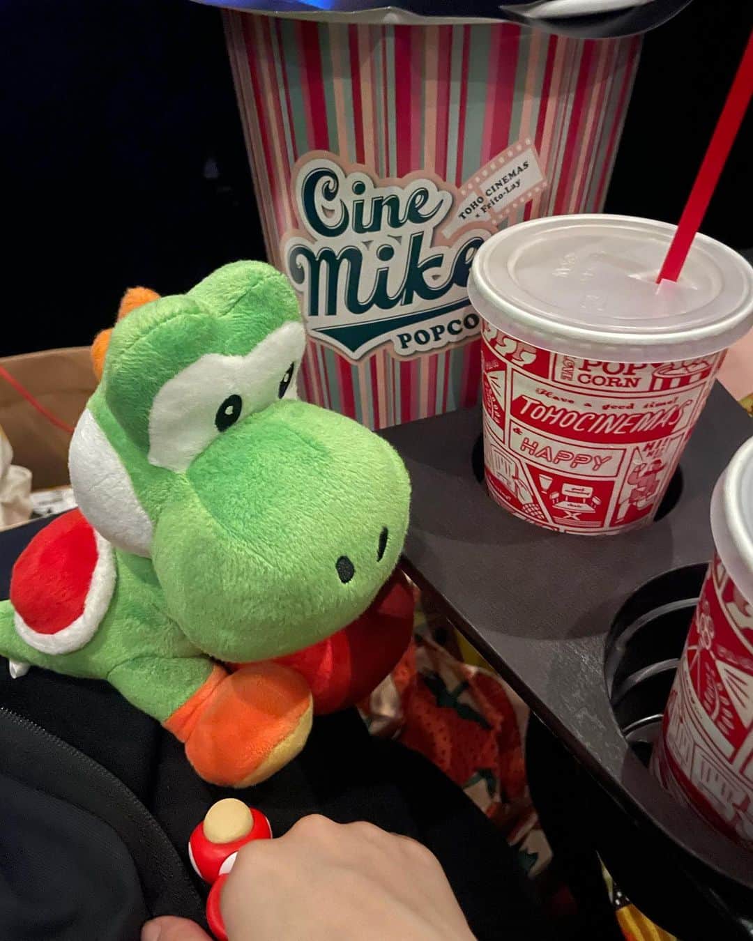 恒松祐里さんのインスタグラム写真 - (恒松祐里Instagram)「🍄🐢🦖♻️🔧 #TheSuperMariobrosMovie is amazing❤️  マリオをスクリーンで見れた事に感動🥹 小ネタ盛り沢山でめちゃ楽しかったなぁ🍄 ゲーム好きにしてくれた両親に感謝🌠  #miyurins #MARIO #恒私服🍄」5月5日 21時05分 - yuri_tune