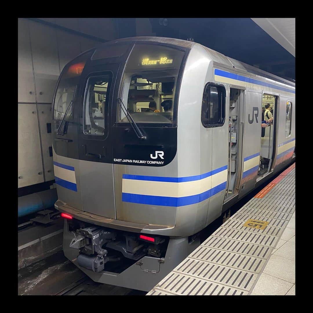 伊藤壮吾さんのインスタグラム写真 - (伊藤壮吾Instagram)「#今日の鉄道 1123番線 東京駅で買い物をしてから、内房線直通の快速君津行きに乗車。」5月5日 21時03分 - sougo05com_rapid