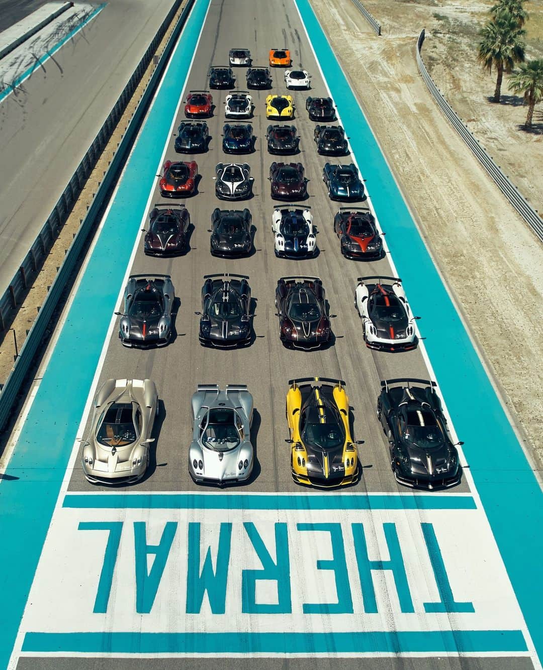 パガーニ・アウトモビリのインスタグラム：「Family Portrait.  Each year brings with it new landscapes, new roads to explore, and most importantly new opportunities to share memorable experiences and emotions!  Thank you all for making this North American #PaganiRaduno - The Drive 2023 unforgettable!   #Pagani」