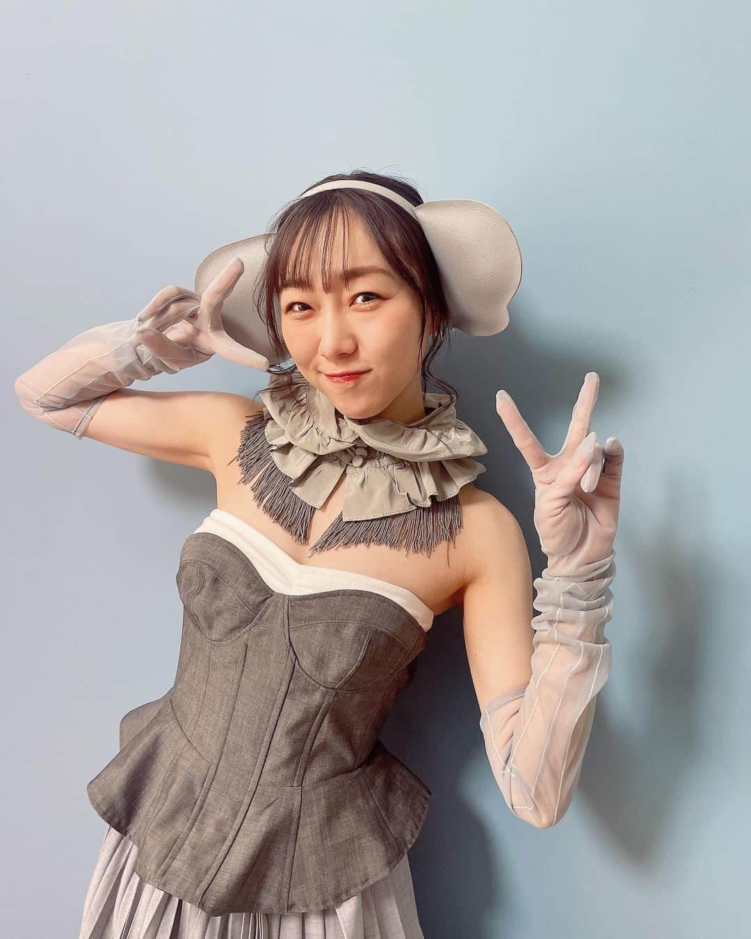 須田亜香里さんのインスタグラム写真 - (須田亜香里Instagram)「【カレンダーお渡し会】 🌼5月6日(土) SHIBUYA TSUTAYA 13:00〜 🌼5月7日(日) 星野書店近鉄パッセ 11:00〜 名古屋の申し込み締め切りは5/5 23:59まで！  ですがそれぞれ当日分のご用意も少しある予定です☺️ お会いできる事を楽しみにしています💕 #須田亜香里カレンダー2023」5月5日 22時09分 - akarisuda