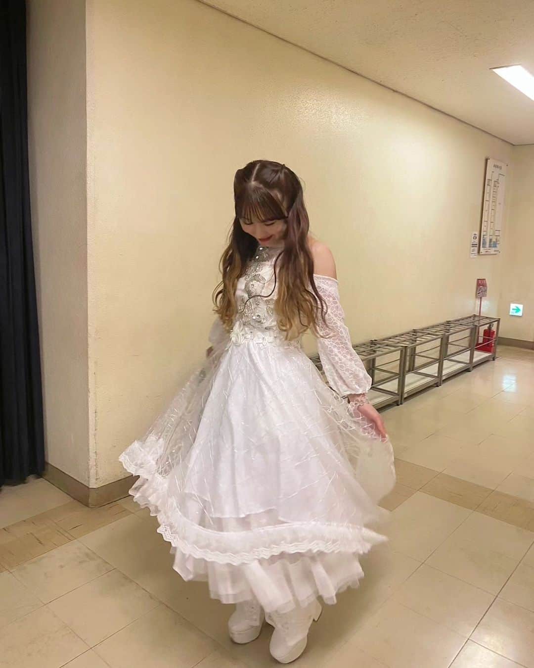 石田亜佑美のインスタグラム