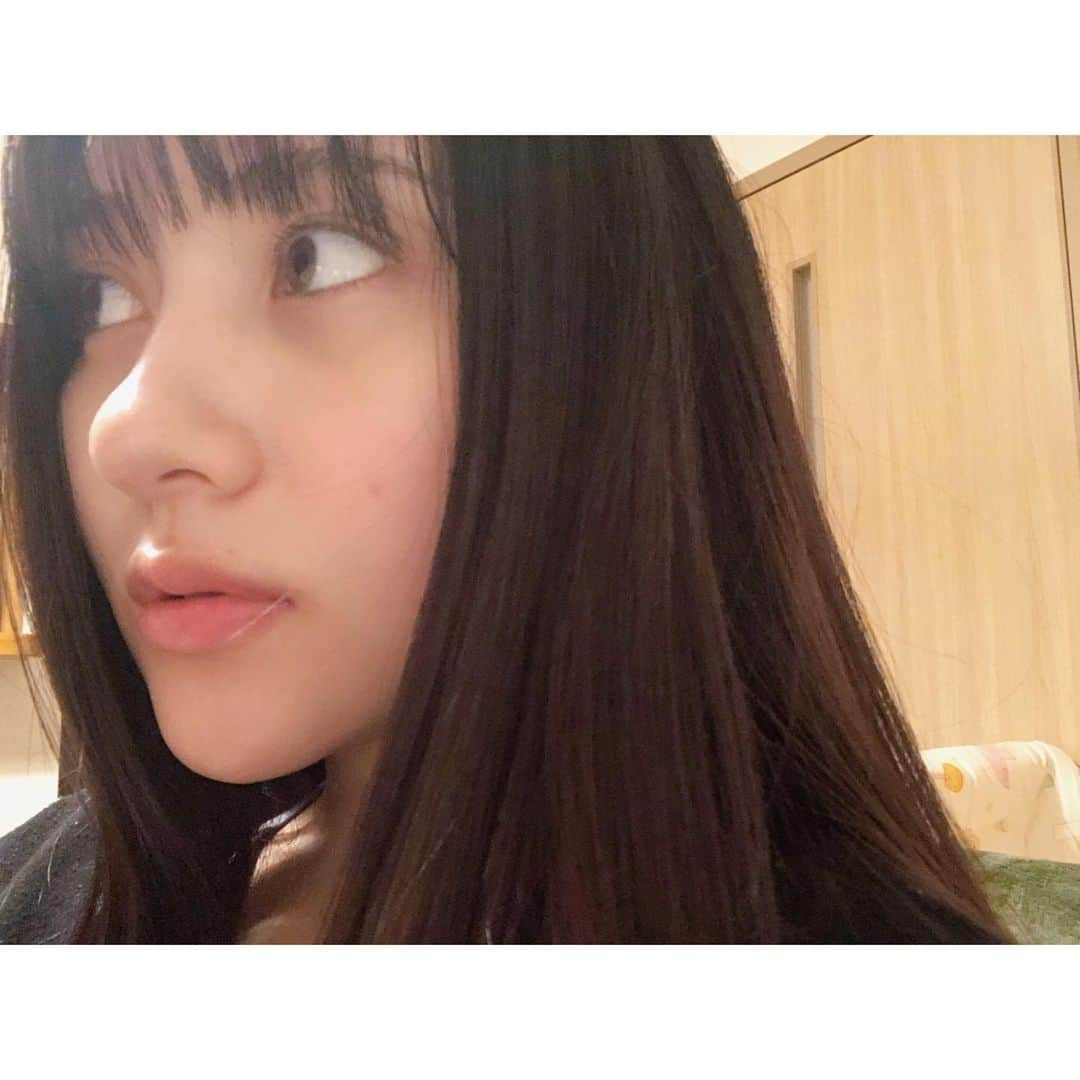 川添りなのインスタグラム：「𓂃🌿𓈒𓏸  1日お疲れ様でした。おやすみなさいませ。。🐇🩵」