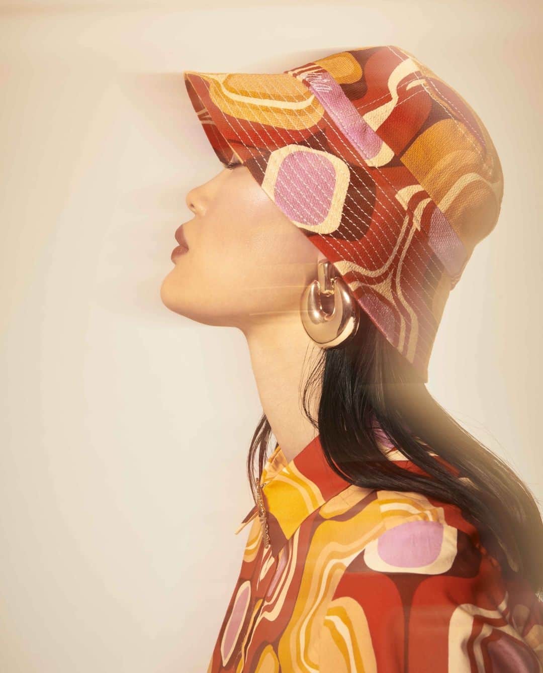 タラジャーモンのインスタグラム：「Un mois de Mai aux inspirations sixties souffle chez Tara Jarmon.  #tarajarmon #fashion #PE23 #newin」