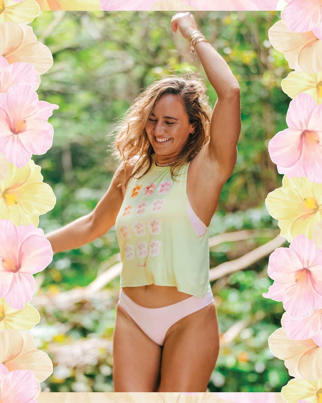 カリッサ・ムーアさんのインスタグラム写真 - (カリッサ・ムーアInstagram)「Flower girls, this one's for you. Explore a world of prints and patterns inspired by Aloha, hand drawn by @alohademele, and brought to you by 5X World Champion @rissmoore10. Link in bio ✨🌸💛🌸✨」5月6日 0時40分 - rissmoore10