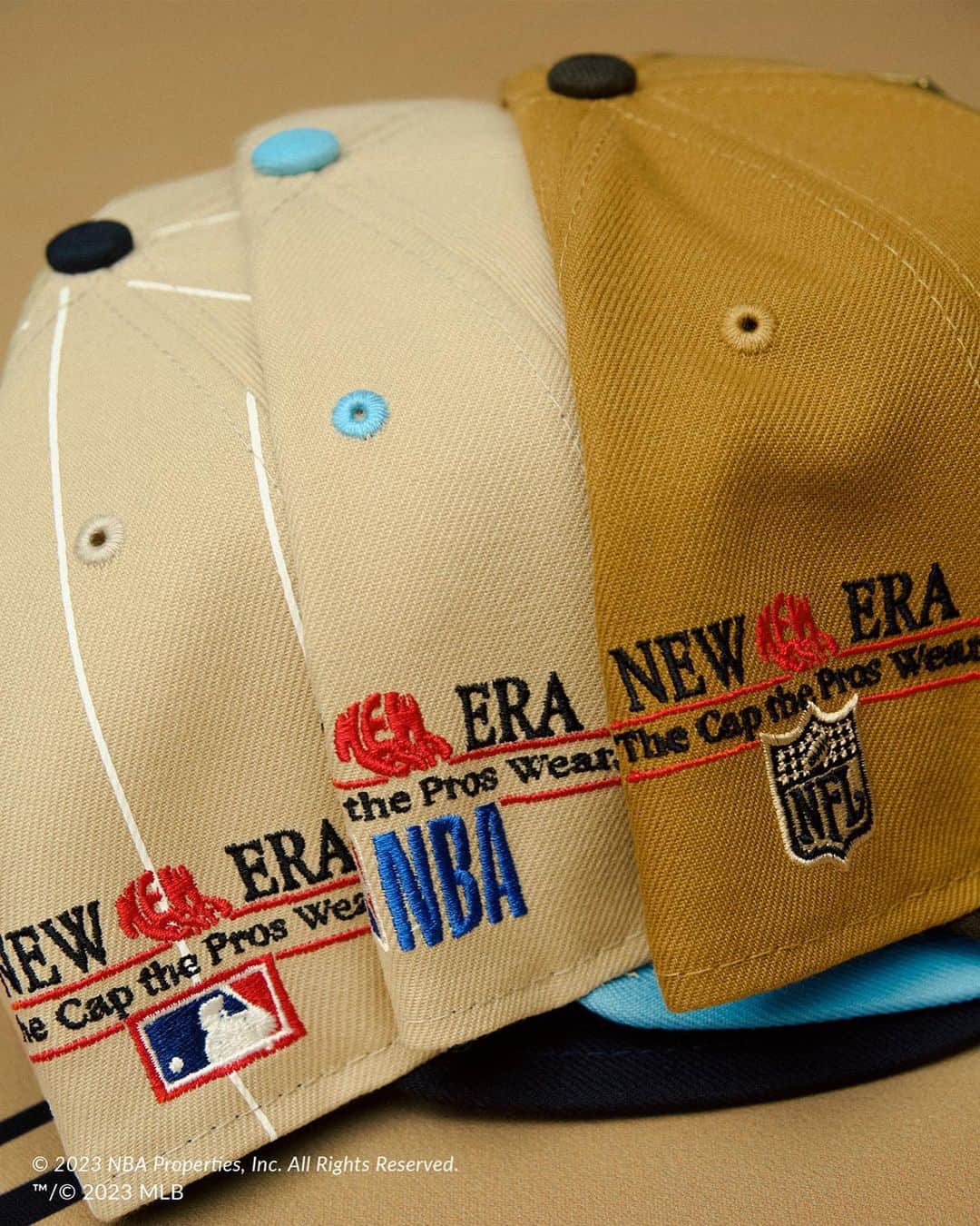 ニューエラ・キャップのインスタグラム：「Inspired by the year the 59FIFTY was created. All styles and leagues are available now. Customize your own with a free Visor Sticker Pin with the purchase of any 59FIFTY, while supplies last. Gift automatically added in cart, limit one per order.」