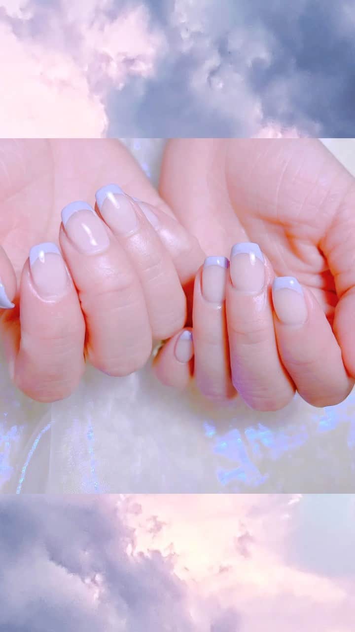 なかやまちえこのインスタグラム：「くすみパープルのフレンチネイル💅⠀ ⠀ @aina_hashimot0 ちゃん⠀ ベースにシアーベージュとパステルなくすみパープルのフレンチネイルです。色合わせがおしゃれです！⠀ ⠀ @aby_sharenail #nail #nails #nailart #ネイル #美甲 #ネイルアート  #japanesenailart #manucure #japanesenails #manicurist #gelnails #أظافر #네일아트 #미용  #เพ้นท์เล็บ #artedeuñas #เพ้นท์เล็บเจล #ジェルネイルデザイン #ネイルデザイン #nagelkunst #フレンチネイル #frenchnails」