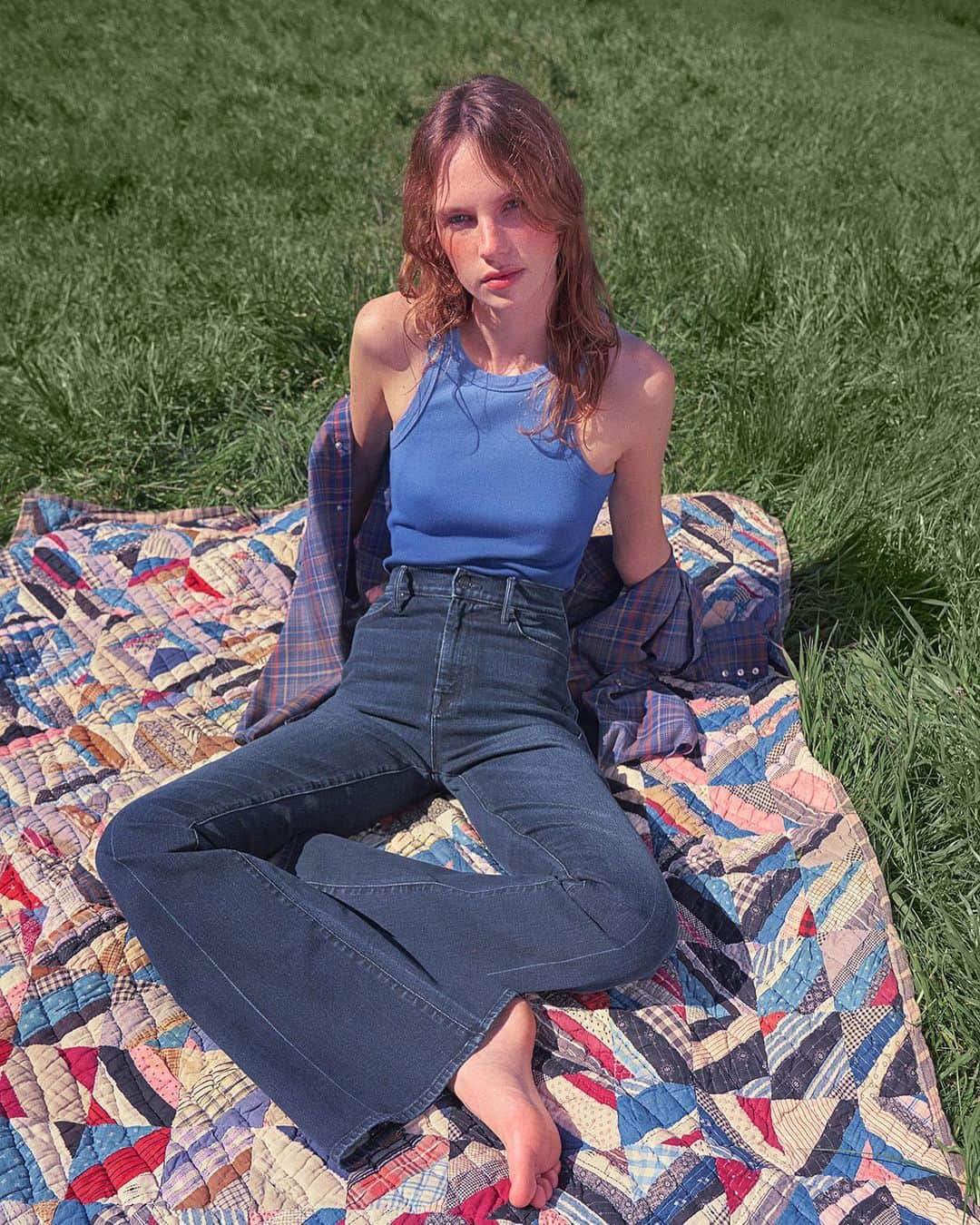 motherdenimのインスタグラム：「Picnic for one.」