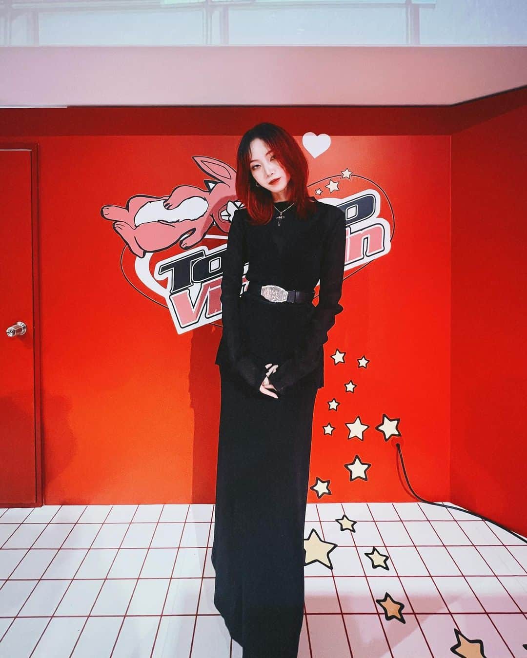 si ouxのインスタグラム：「Thank you! @guessoriginals @tokyovitamin  #GUESSOriginals  —  【GUESS Originals x tokyovitamin POP-UP STORE】  🏢Zero Base 神宮前 📍東京都渋谷区神宮前6-4-1 📅2023年5月3日(水)- 5月7日(日) ⏰12:00-19:00  🧵刺繍カスタマイズサービス 5月6日(土)、7日(日)12:00-19:00 *POP-UP販売デニム購入者限定、一日40名様まで  5月6日, 7日 朝11:30より整理券抽選開始 （※両日朝11:00よりお並び可能。それ以前のお並びはご遠慮ください。）」