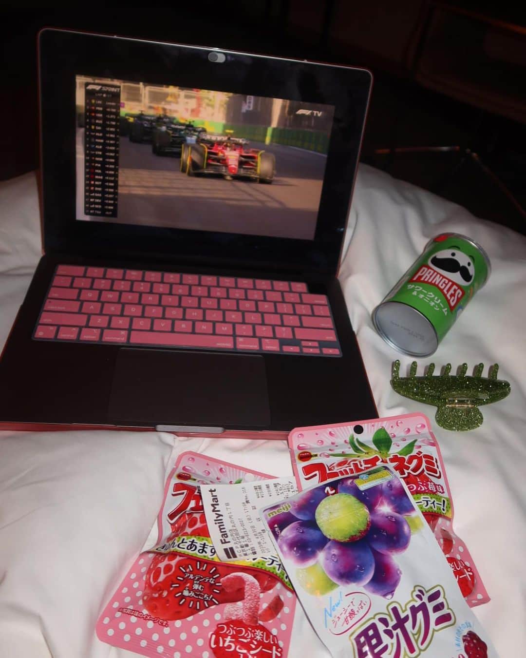 Amber Fillerup Clarkのインスタグラム：「Things that made me smile. Also happy f1 weekend 🤭」