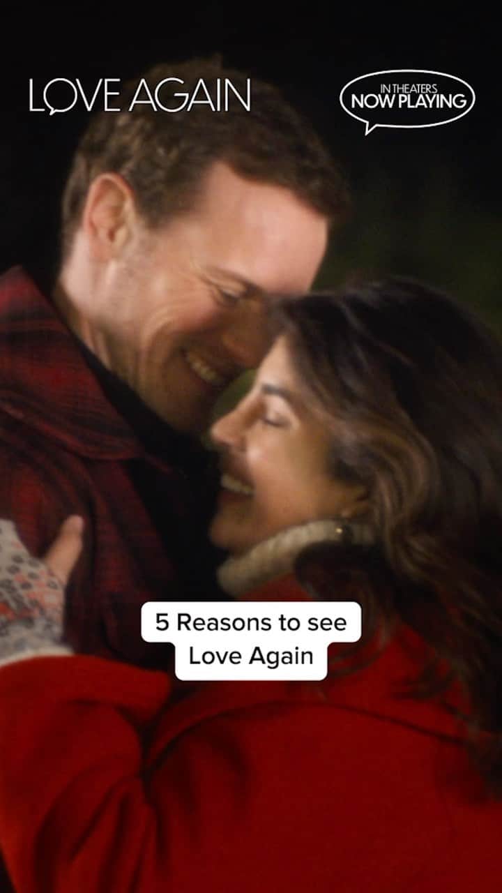プリヤンカー・チョープラーのインスタグラム：「The time to love again is NOW! 💕  @loveagainmovie in theatres in the US today!!  Go watch now 🤗」