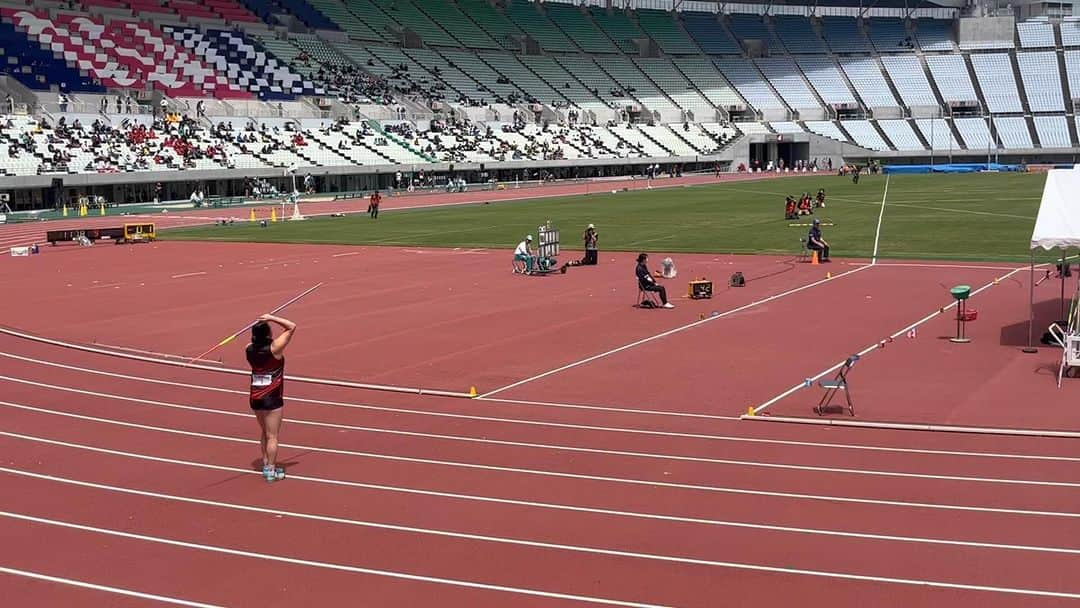 北口榛花のインスタグラム：「木南記念 64.43 🥇  #やり投 #javelin #oštep」