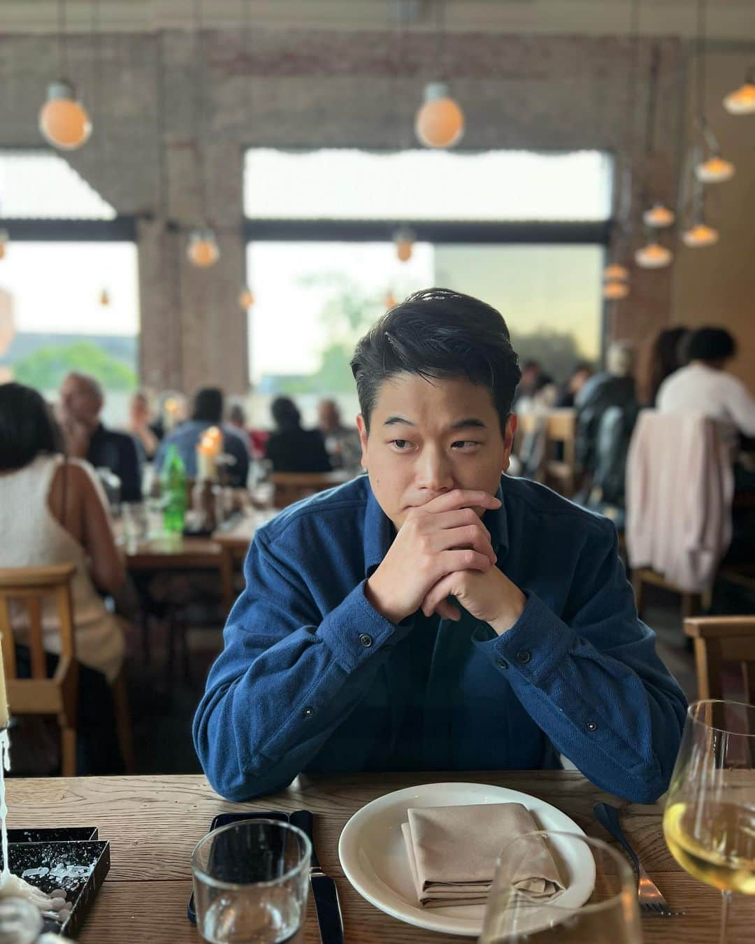 キー・ホン・リーさんのインスタグラム写真 - (キー・ホン・リーInstagram)「“I’m gonna be sooo tired tomrw…” 📸 by: @hayochoi」5月6日 14時31分 - kihonglee