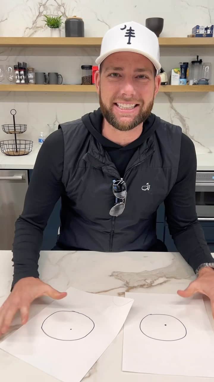 Dude Perfectのインスタグラム：「Tbh he got it faster than I thought he would 😅 #challenge #dudeperfect #puzzle」