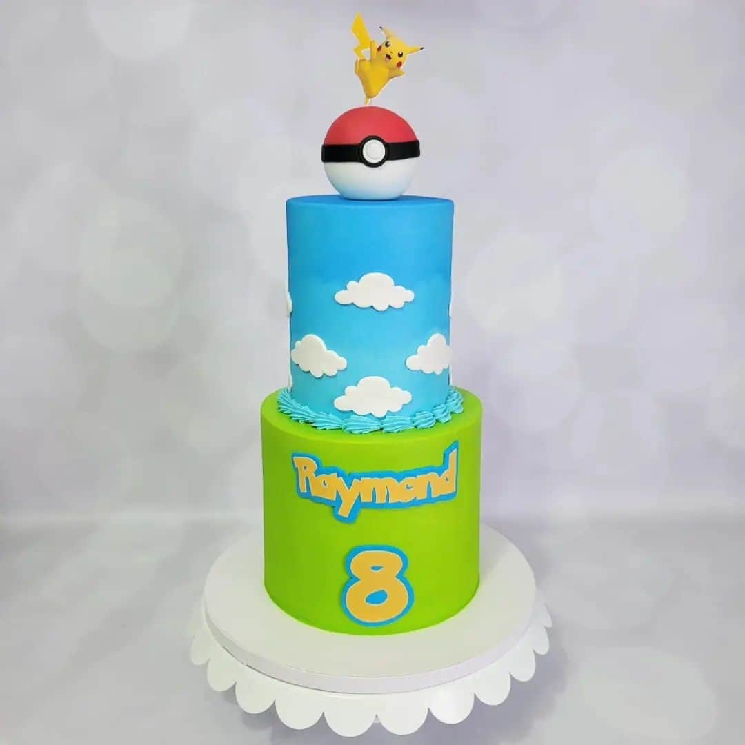 Honey Bee Cakesのインスタグラム：「Pokemon Cake Topper by @thekreationstation.915」