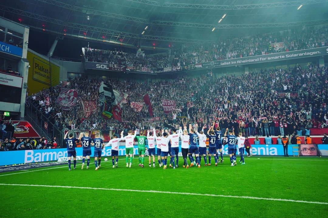 ティモ・ホルンのインスタグラム：「Derbysieger FC 🐐 @fckoeln 🔴⚪️」