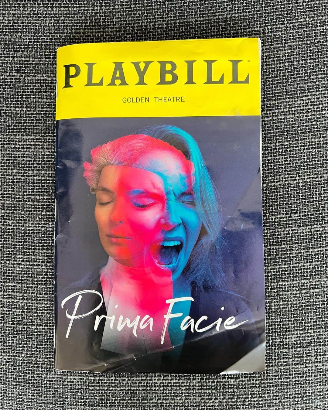 ベラミー・ヤングのインスタグラム：「It's taken me a minute to begin to digest the ENORMOUS IMPACT of getting to see @primafaciebroadwayplay  @jodiemcomer 's performance alone is a masterclass & an absolutely gutting revelation. It's an honor to have gotten to witness the work she is sharing 8 shows a week. 🤯🔥👑  Even beyond that, @suziemillerwriter has given us a gift & a challenge: as the program says best, "On the face of it, SOMETHING HAS TO CHANGE." I wanted to include the information below from the #playbill. Some of it may surprise you- or not, but there are actionable parts that I wanted to amplify so everyone, regardless of whether they get to see the show, has access.  Please consider supporting @scpconsent #SchoolsConsentProject & consider sharing your own story.  I'm sending everyone so very much love. Today & always. #PrimaFacie #Broadway ❤️  Every 98 seconds someone in the US is sexually assaulted. An estimated 735,000 rapes were reported in the US last year. It is estimated only 19% of all rapes are reported. That means that probably well over 3.8 million women were raped in the US last year. Nearly 1 in 2 women have experienced rape, sexual violence, or stalking by an intimate partner in their lifetime. In the age range 14-25 this rises to 97% of women reporting having been sexually assaulted. In 8 out of 10 rape cases, the victim knew the perpetrator. Trans women, disabled women and BIPOC women are twice as likely to be assaulted. Only about 5% of rapes reported to the police lead to an arrest. 97.5% of all sexual assault perpetrators arrested walk free. Approximately 70 women commit suicide every day in the US following an act of sexual violence.  It costs around $10 to educate a young person about consent. The Schools Consent Project is a charity sending lawyers into schools, to teach 11-18 year olds the legal definition of consent and certain sexual offences (sexual assault, rape, 'sexting, etc). We have educated over 35,000 young people about consent. Our goal is to normalise conversations about consent, to empower young people to identify and communicate their own boundaries, and to respect them in others. To book a workshop at your school visit schoolsconsentproject.com」