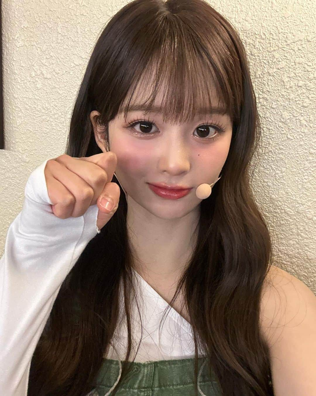 NMIXXさんのインスタグラム写真 - (NMIXXInstagram)「I was so happy because of the NSWERs who supported us in San Jose!💗  #NMIXX #엔믹스 #설윤 #SULLYOON #설윤스타그램 #NSWER #엔써  #NiceToMixxYou #SanJose」5月6日 8時17分 - nmixx_official