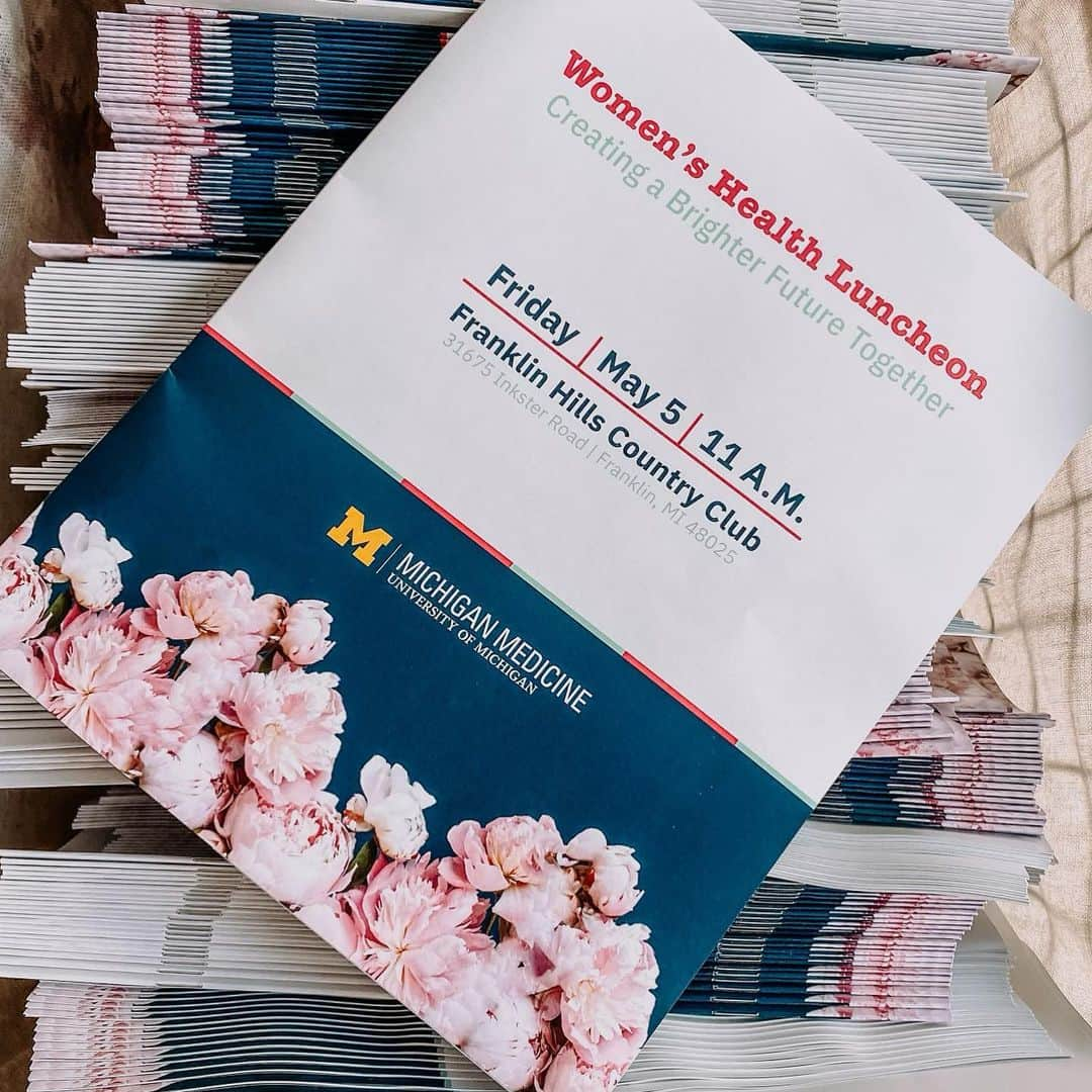 ケリー・リッパさんのインスタグラム写真 - (ケリー・リッパInstagram)「#LadiesWhoLunch 💕Thanks for having me today, @umichmedicine @mottchildren! When women support each other, incredible things happen … #michiganmedicine #goblue」5月6日 8時21分 - kellyripa