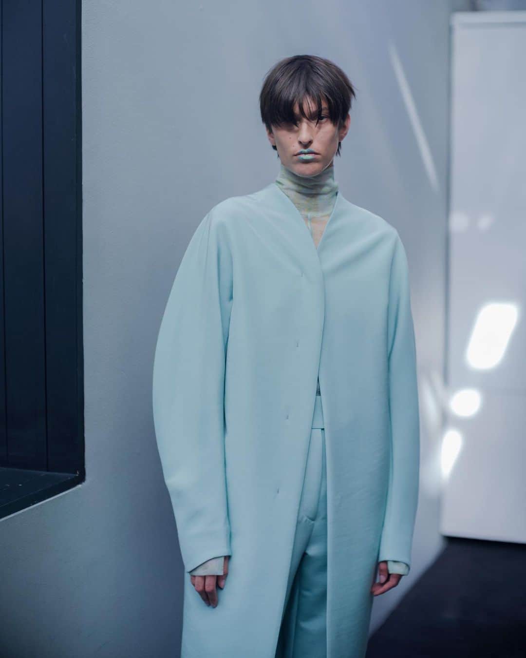 黒河内真衣子のインスタグラム：「Silk Wool Double Cloth Cocoon Coat - mint green  #mamekurogouchi #23ss」