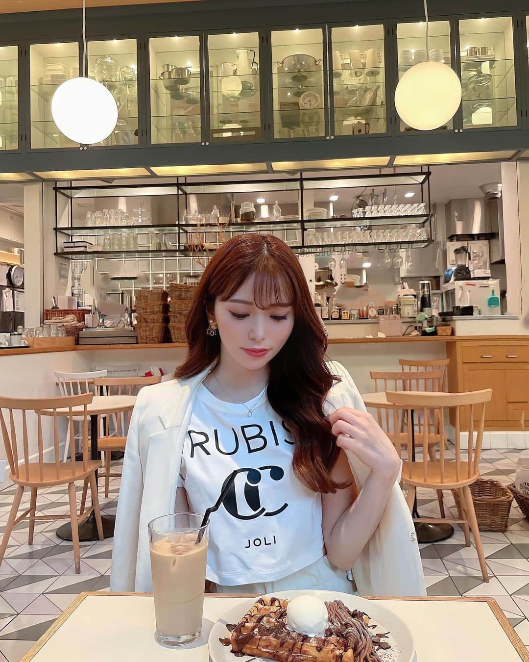 川猿てるみのグルメインスタ