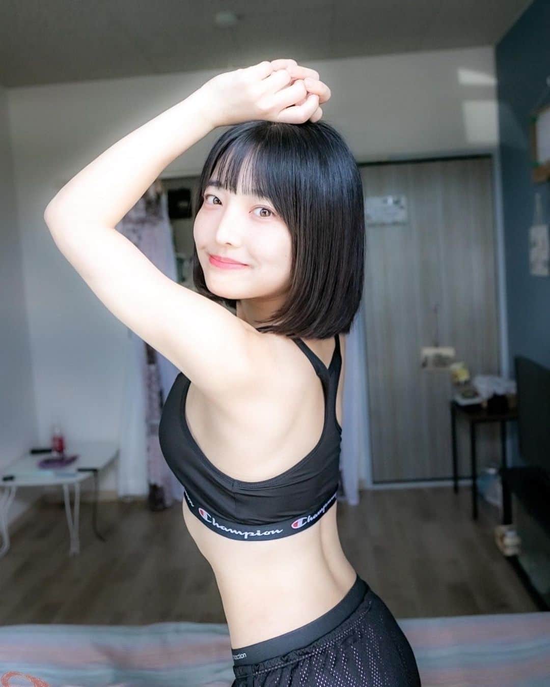 のインスタグラム：「moment  #japanesegirl #japan_portrait #tokyocameraclub #東京カメラ部 #人像攝影 #人像 #人像摄影 #彼女感 #黒髪ボブ #黒髪女子 #ショートヘア女子 #ボブ #サロモ #あの日の心を映して #mv #役者 #ファインダー越しの私の世界 #japanesemodel #彼女感 #あざとい系女子 #good_portraits_world #映像クリエイター #映像クリエイターと繋がりたい #as_archive #world_photography_page #ポトレの世界 #ポトレ女子 #kawaii #kawaiigirl #透明感女子」