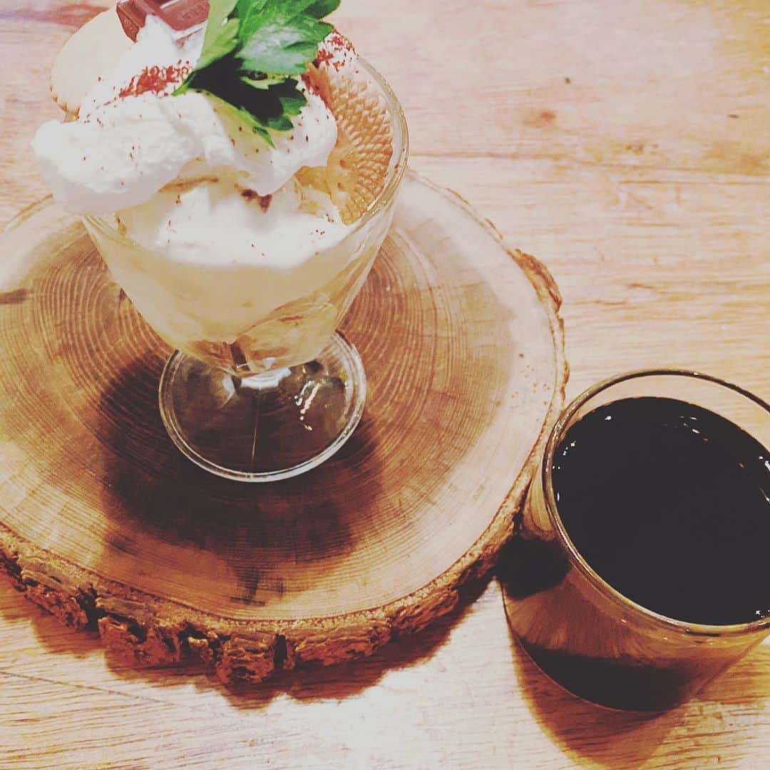 貴水博之さんのインスタグラム写真 - (貴水博之Instagram)「Hello新潟😉🎉🎉🎉みんなの声が聞けるのを楽しみにしてマス🎉🎉🎉応援よろしくデス🎉🎉🎉イエイッ😉🎉🎉‼️‼️  #access #貴水博之 #エレナイ新潟 #ひろさんぽ #雨 #も　#AXS #傘 #で #大丈夫 #刺身 #美味しい #みんな #応援 #よろしくデス」5月6日 12時52分 - takamihiroyuki_hiroyukitakami