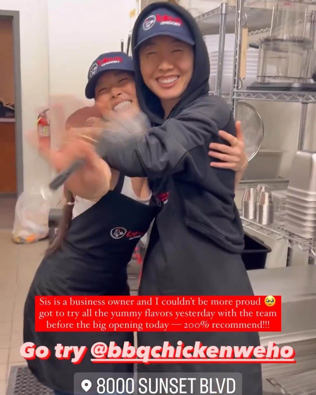 ダニ・ソングさんのインスタグラム写真 - (ダニ・ソングInstagram)「Come visit us at @bbqchickenweho !!!! it’s the best fried chicken on sunset #nocap 🍗🔥🇰🇷 thank you for believing in me @kevinsong @aimeesong @carolgang @spilluhclark and trusting me on this journey ❤️  I enjoy every single second of every single day here 🙏🏼 Thank you BBQ Chicken HQ team for the BEST training 🇰🇷 정말정말감사합니다💟✝️💟」5月6日 12時54分 - songdani