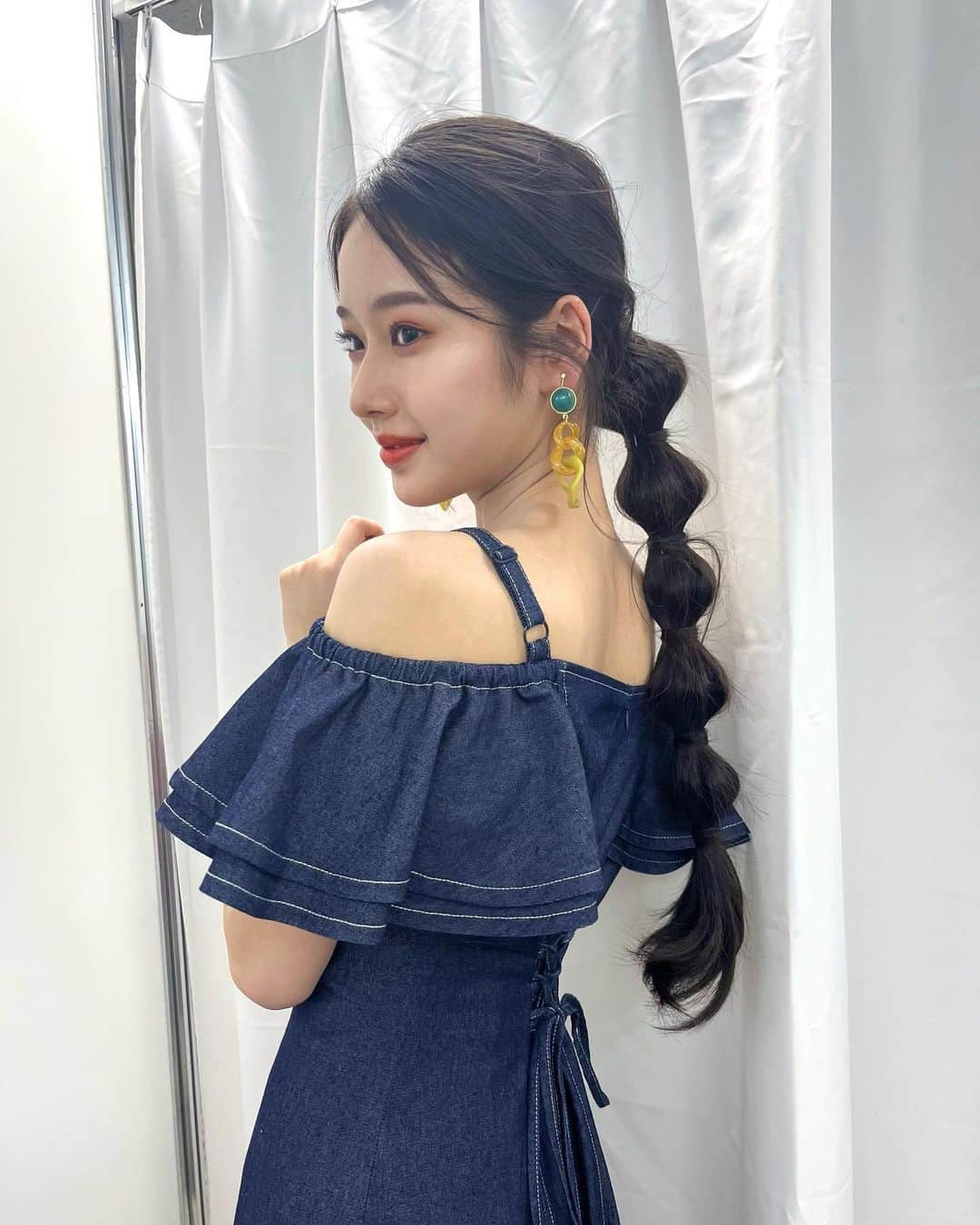 天翔天音のインスタグラム：「#Andcouture のランウェイ❤︎🇫🇷💐  ヘアが可愛でした♥ ˎˊ˗  #ガルアワ2023SS #RakutenGirlsAward #アンドクチュール  #天翔天音 #model #05 #fashion」