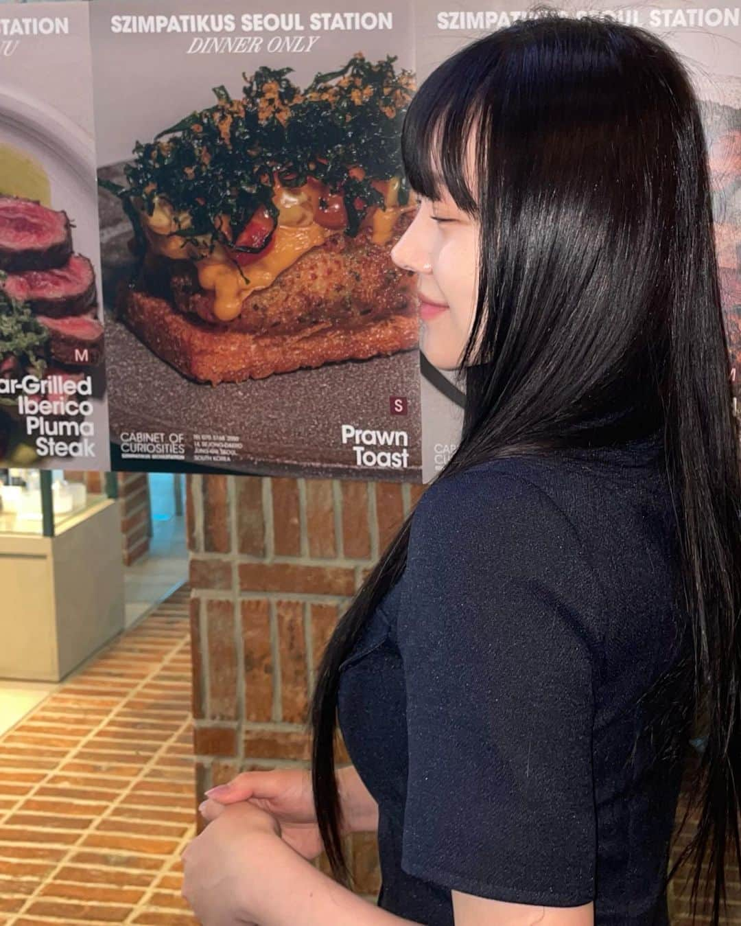 クムジョさんのインスタグラム写真 - (クムジョInstagram)「#인플카_캐시백지급  양식에 아시안 느낌 한스푼 🥄 목살 곤드레 리조또, 차돌 고사리 파스타, 이베리코 스테이크, 고량주 샤베트 등등 익숙한듯 새로운 고급진 맛. 어버이날에 부모님 모시구서 꼭 한 번 가보세요! 진심 🧐!  @szimpatikus.seoul #인플카 #서울역와인바 #서울역맛집 #서울역모임장소」5月6日 23時13分 - keumjo_1217