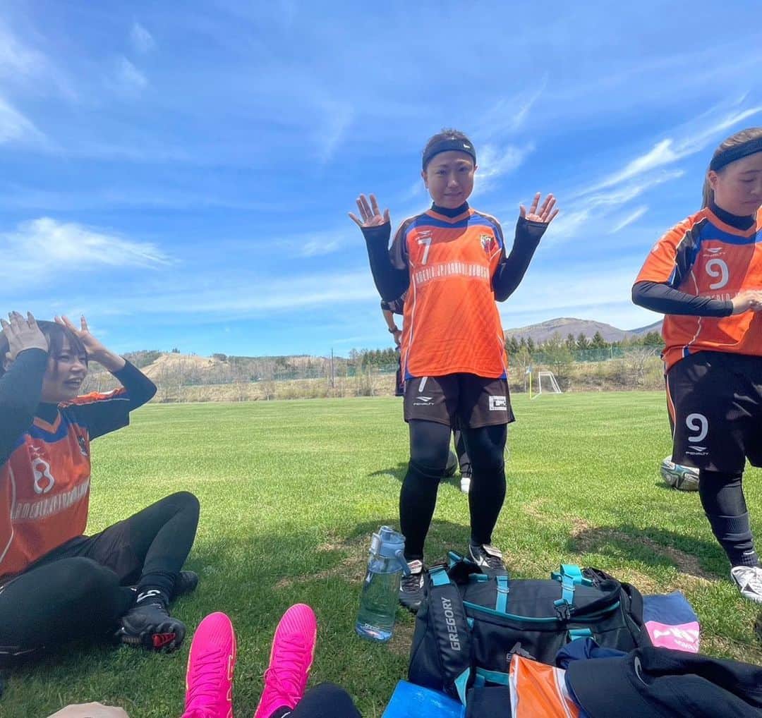 橋本紀代子さんのインスタグラム写真 - (橋本紀代子Instagram)「GW菅平⚽️ なつかしの第一館 なつかしのしゃくなげ 高校生相手フィジカル全敗だけど🐰 最終日交代選手なし怪我人多数のの追い込みだけど🐰 どのチームよりもサッカー楽しんでるのは優勝🐰」5月6日 23時41分 - kiyokohashimoto