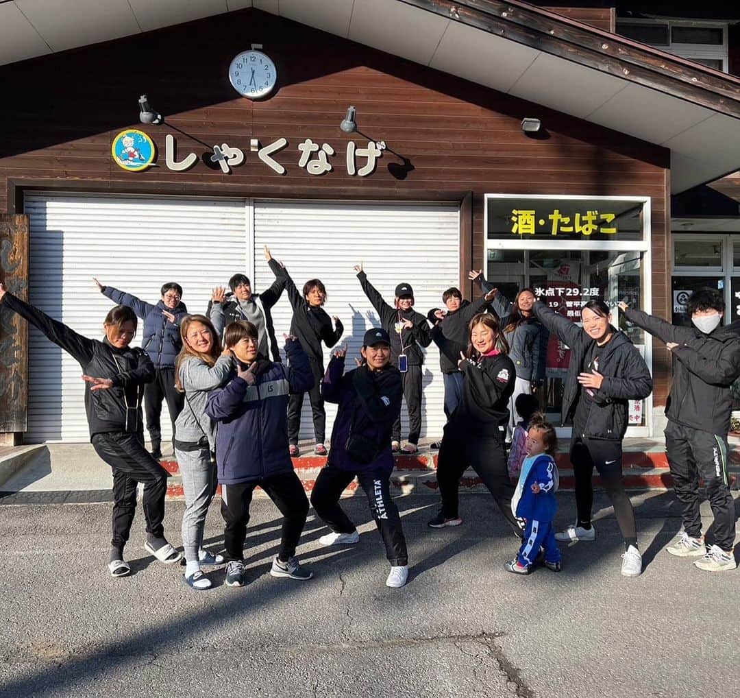 橋本紀代子さんのインスタグラム写真 - (橋本紀代子Instagram)「GW菅平⚽️ なつかしの第一館 なつかしのしゃくなげ 高校生相手フィジカル全敗だけど🐰 最終日交代選手なし怪我人多数のの追い込みだけど🐰 どのチームよりもサッカー楽しんでるのは優勝🐰」5月6日 23時41分 - kiyokohashimoto