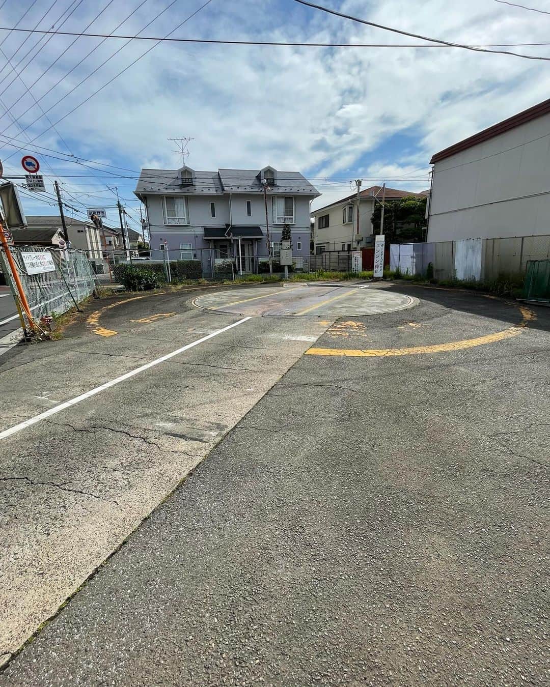 森田繁のインスタグラム：「ガキの頃から見慣れたバスの転車台だが、意外と珍しい施設なのかな？」