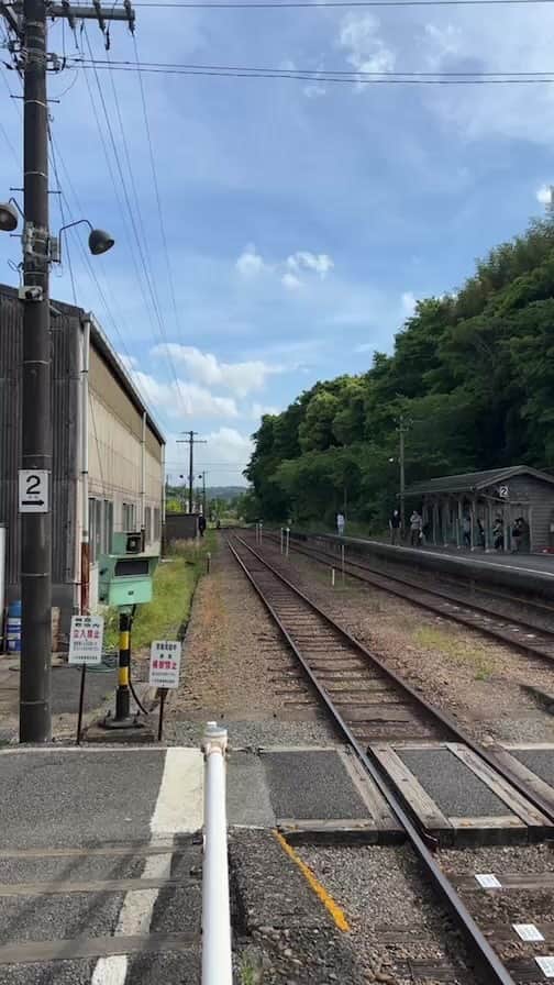 伊藤大地のインスタグラム：「ライブが中止になったので夷隅、小湊鉄道の旅じゃよ。」