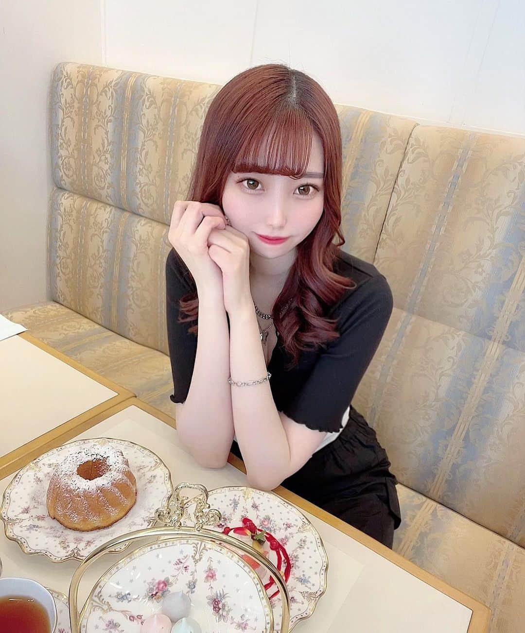 airinkoさんのインスタグラム写真 - (airinkoInstagram)「この前美味しい美味しいアフタヌーンティー行ってきた〰︎︎☕️📜  新宿高島屋の4階にある所🌿.∘  #新宿 #新宿カフェ #新宿高島屋 #カフェ巡り  #サロンドテミュゼイマダミナコ #アフタヌーンティー  #ティータイム #いいね大歓迎 #いいね返し̈ #카페  #카페투어 #카페스타그램 #좋아요 #좋아요반사 #좋아요환영」5月6日 16時24分 - airinko8932
