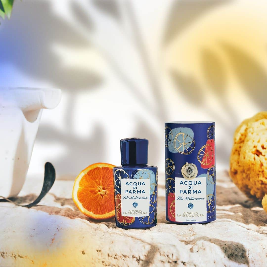 のインスタグラム：「Joyful, luminous, and embracing, the new Arancia La Spugnatura splendidly surprises in an equilibrium of contrasts.  #AcquadiParma #AranciaLaSpugnatura #LimitedEdition」