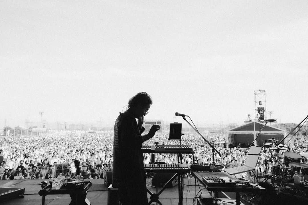 George のインスタグラム：「2023 GWも沢山演奏しました。  ここからまた先へ。  Photo by @tetsuyayamakawa」