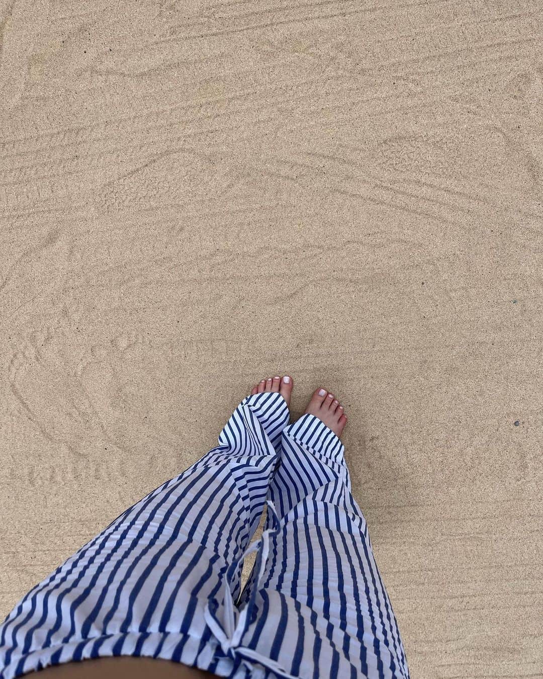 エレナ・アレジ・後藤のインスタグラム：「🐾🐚」