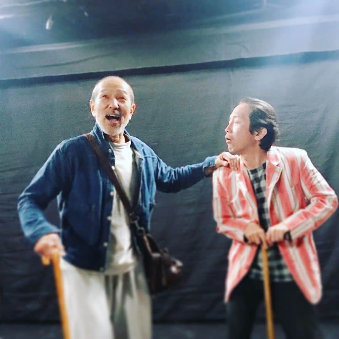 松田洋治のインスタグラム：「稽古に突き進んでおります。「少女都市からの呼び声」まずは6月の花園神社紫テントから。早くも17日の指定席が売り切れ(桟敷席は大丈夫です。)とか勢いあります。  新宿梁山泊第74回公演  少女都市からの呼び声＠花園神社紫テント  作：唐十郎　演出：金守珍  出演：  金守珍 /風間杜夫/六平直政 /大鶴義丹 /水嶋カンナ/松田洋治/藤田佳昭/奥山ばらば/ 宮澤寿/山口拳生/柴野航輝/佐藤水香/若林美保 /紅日毬子/染谷知里/諸治蘭/ 本間美彩/河西茉祐/山田のぞみ/荒澤守/芳田遥/松本薫  照明:宮崎絵美子+ライズ 美術:大塚聡 劇中歌作曲:小室等 / 大貫誉 音響:大貫誉 振付:大川妙子 殺陣:佐藤正行 衣装:ASUKA 舞台監督:広島光 宣伝画:東逸子 宣伝デザイン:福田真一 票券 style office 製作・主催 一般社団法人新宿梁山泊  ＜公演日・開演時間＞ 6月11日(日) 19:30 6月12日(月) 19:30 6月13日(火) 19:30 6月14日(水) 19:30 6月16日(金) 19:30 6月17日(土) 19:30 6月18日(日) 19:30 6月19日(月) 19:30 6月20日(火) 19:30 6月21日(水) 19:30 6月23日(金) 19:30 6月24日(土) 19:30 6月25日(日) 19:30 6月26日(月) 19:30  ※開場は、開演の30分前です。  チケットご予約 公式：http://s-ryozanpaku.com/  カンフェティ https://www.quartet-online.net/ticket/shojyo」