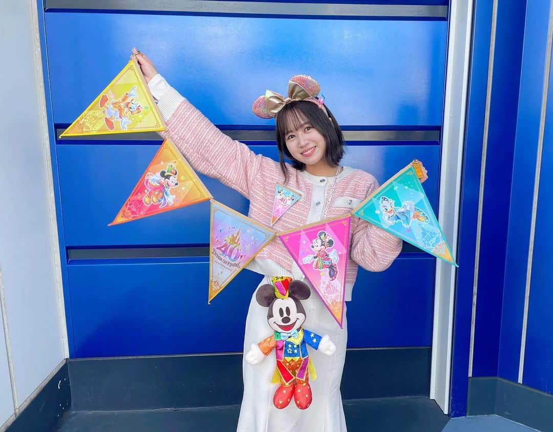 福士奈央さんのインスタグラム写真 - (福士奈央Instagram)「ㅤㅤㅤㅤㅤㅤㅤㅤㅤㅤㅤㅤㅤ ガーランド🌈🫧 #tokyodisneyland #TDR #ディズニーランド」5月6日 18時43分 - ske48_fukushi