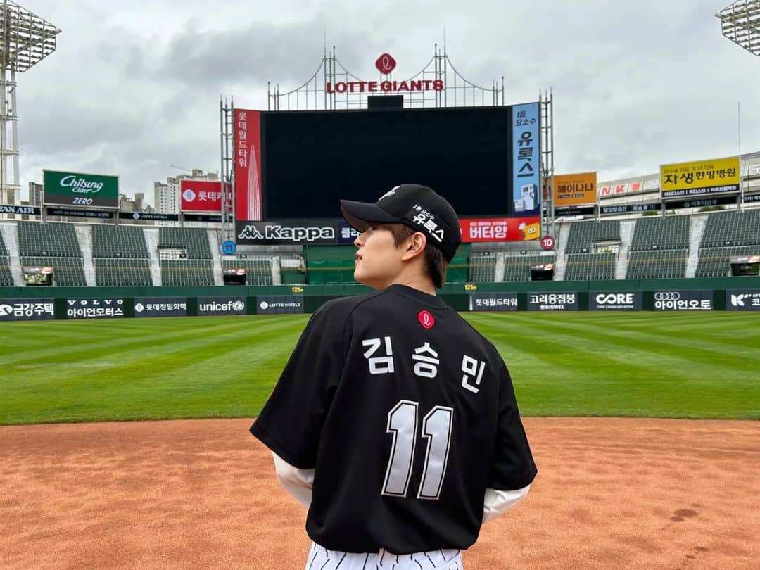 Stray Kidsさんのインスタグラム写真 - (Stray KidsInstagram)「⚾️🔥🔥  #승스타그램」5月6日 18時52分 - realstraykids