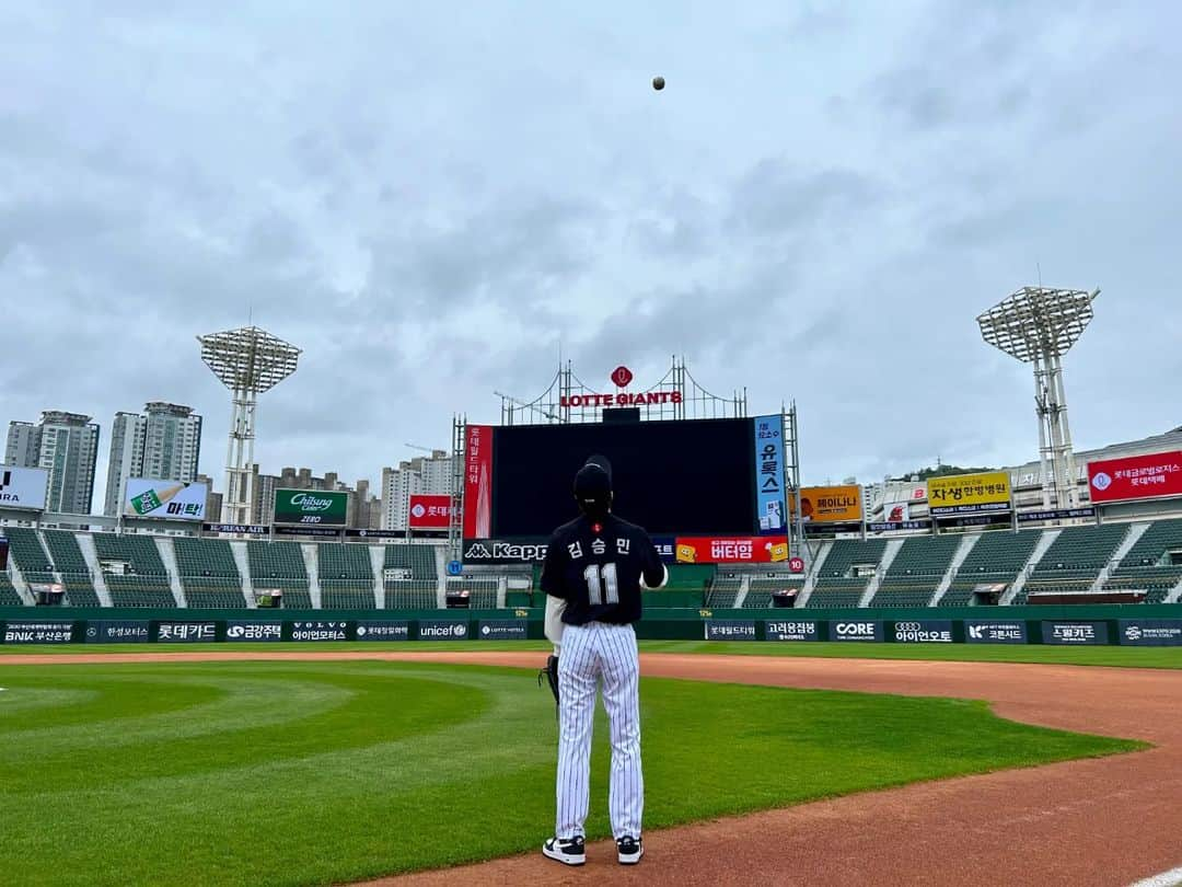 Stray Kidsさんのインスタグラム写真 - (Stray KidsInstagram)「⚾️🔥🔥  #승스타그램」5月6日 18時52分 - realstraykids