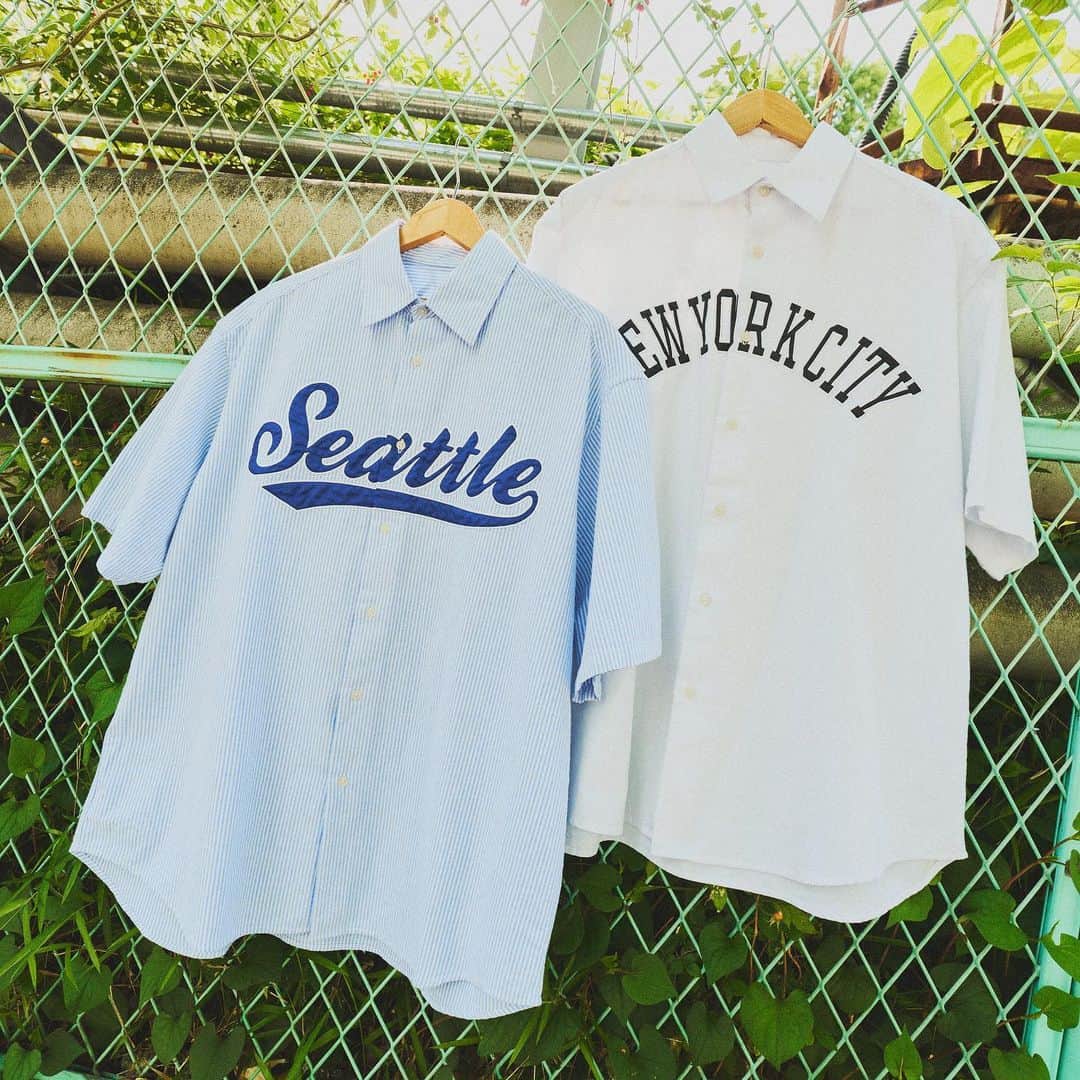 WEGOさんのインスタグラム写真 - (WEGOInstagram)「◾️NEW ITEM◾️  ✔︎スタジアムBIGシャツ ¥4,399(税込)  スポーツ感をMIXしたテイストから、ベースボールシャツが登場⚾️👔 インパクトのあるスタジアムロゴがコーディネートのアクセント。 フロントには大きめのロゴを使用し、1枚でも価値観のある商品に。  #WEGO #ウィゴー #シャツ #shirt #ベースボールシャツ」5月6日 18時59分 - wego_official
