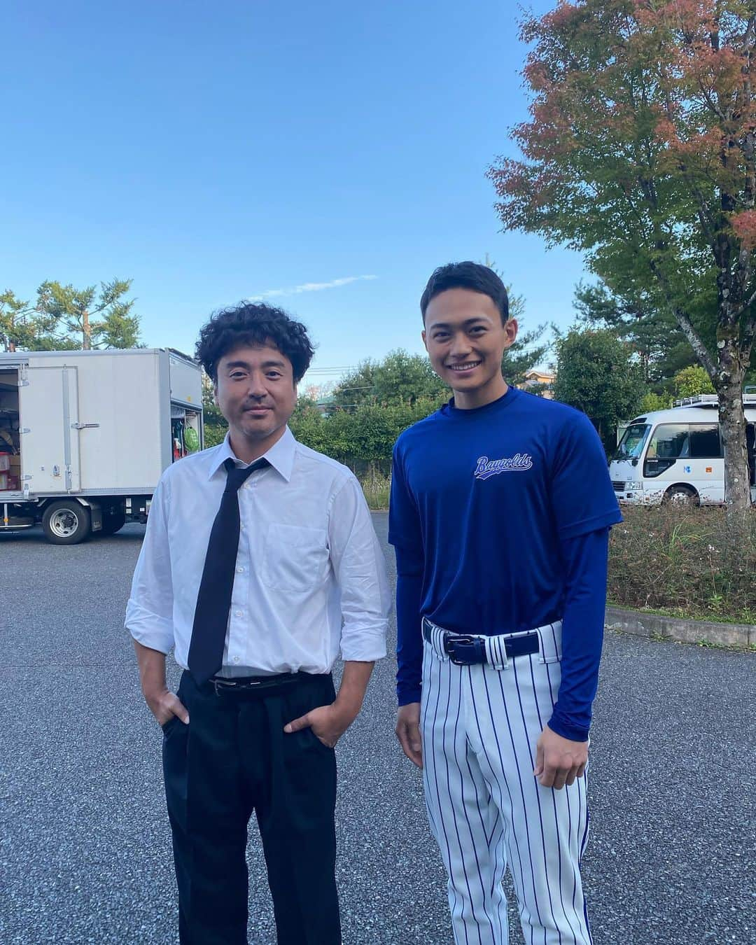 中山翔貴さんのインスタグラム写真 - (中山翔貴Instagram)「今夜22時からwowowoにて#ドラフトキング 第5話「一億円の男」放送です！  自分演じるドラフト一位投手の真田丸が大スランプに陥ります。  写真は主演のムロツヨシさんと⚾️  ぜひご覧くださーい！  #wowwow  #野球  #ドラ1  #ムロツヨシ さん #中山翔貴」5月6日 19時35分 - nakayama_shoki